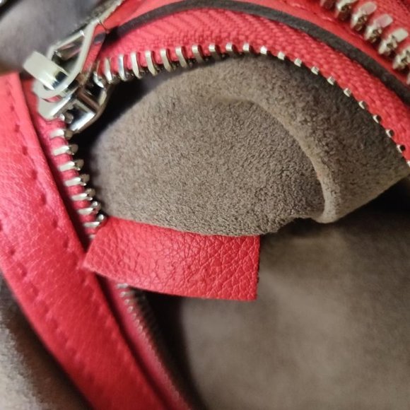 Auth Louis Vuitton Selene Pm Like New Orange Mahina - Picture 8 of 10